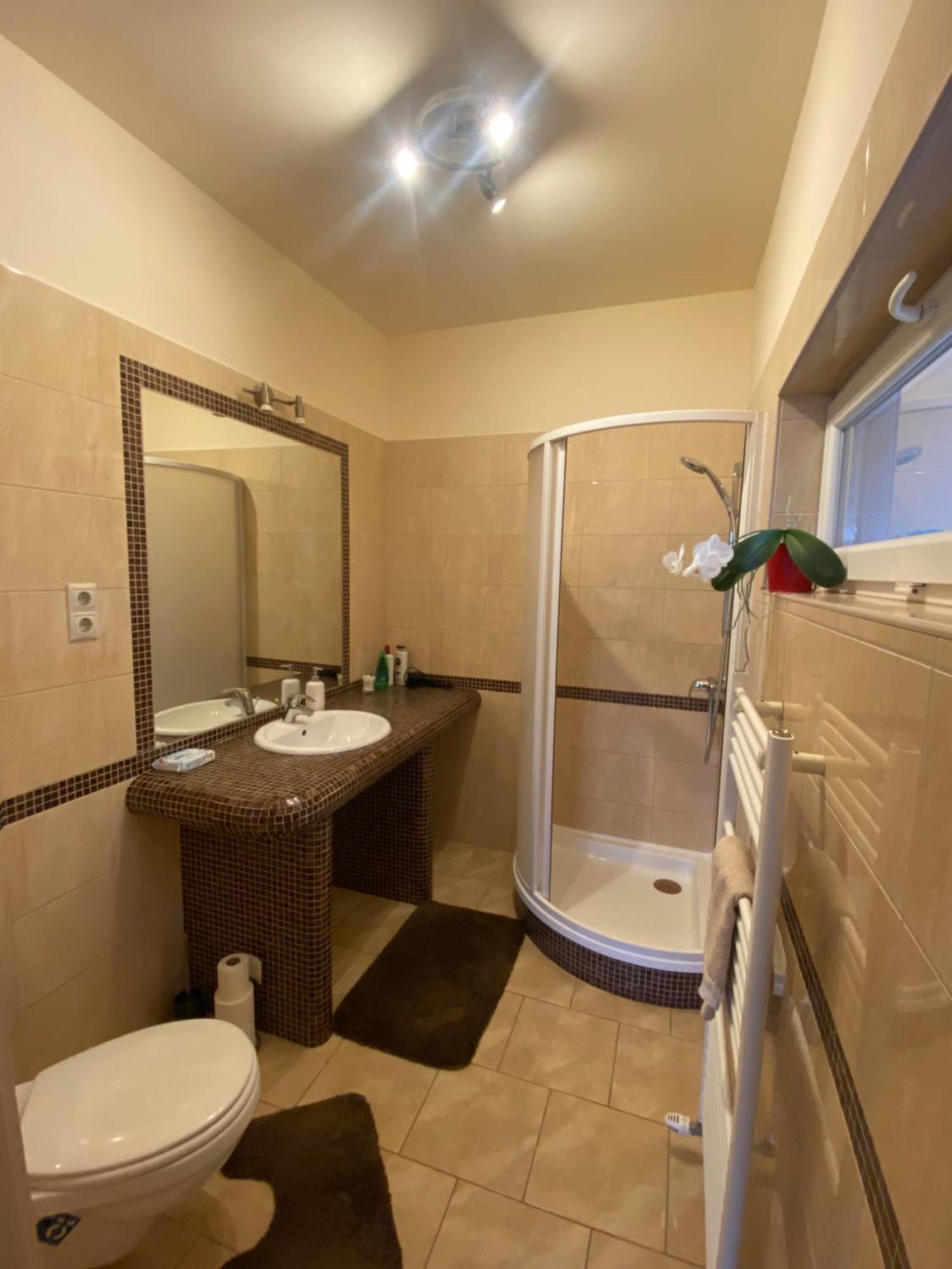 Garden Spa Resort Budapest Eksteriør billede