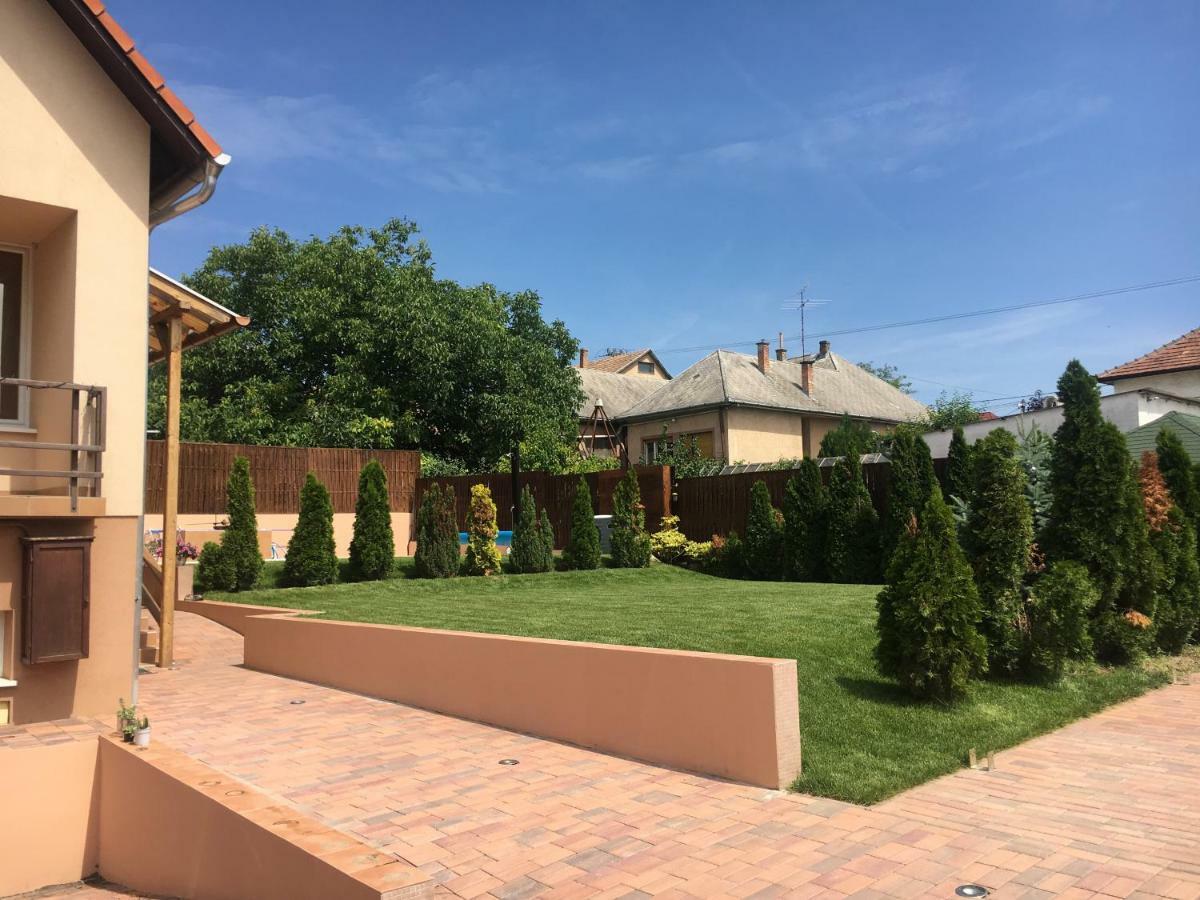 Garden Spa Resort Budapest Eksteriør billede